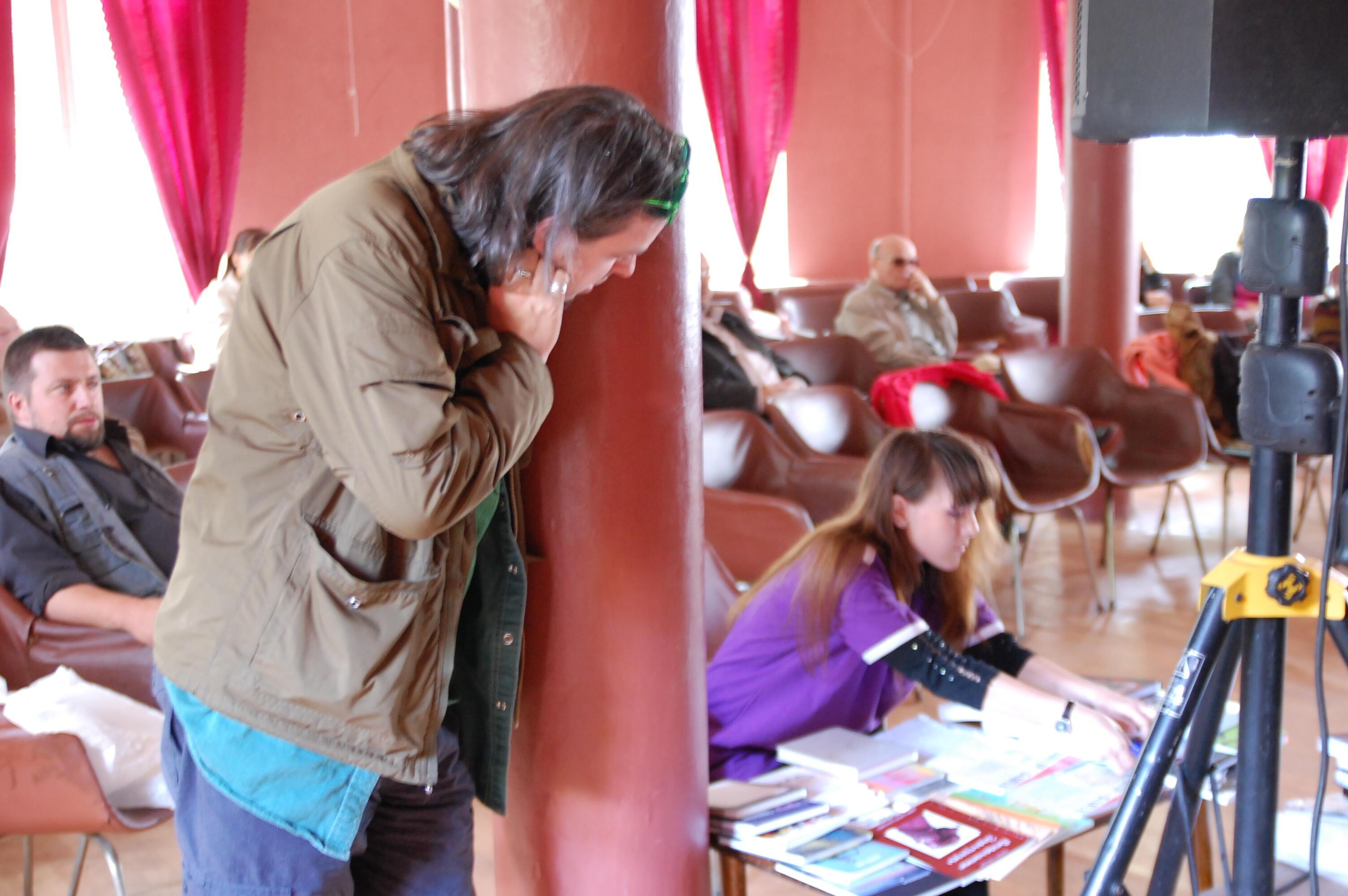 БЮРОНАХОДОК. Григорий Горнов о современной поэзии