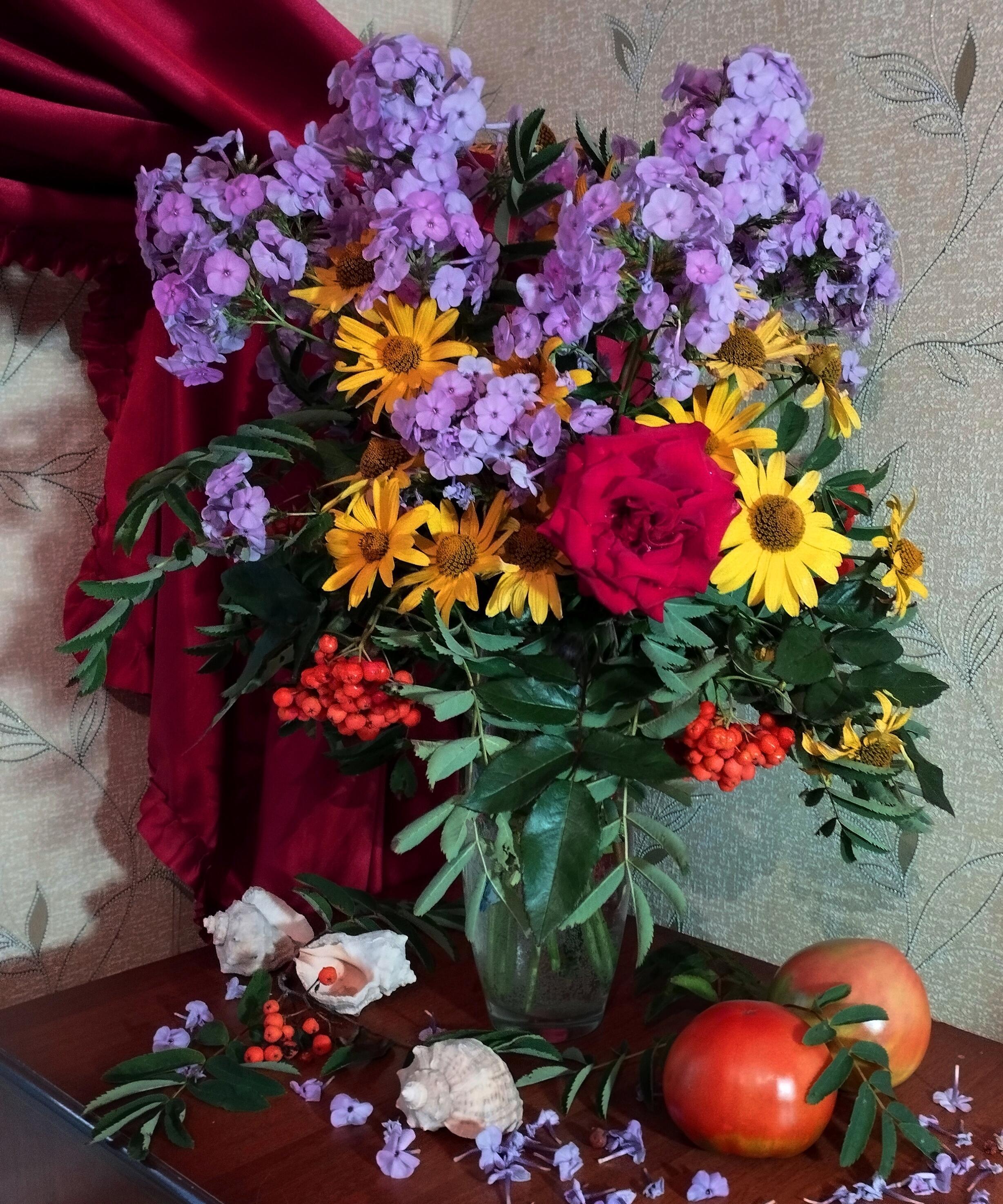 Августовый букет