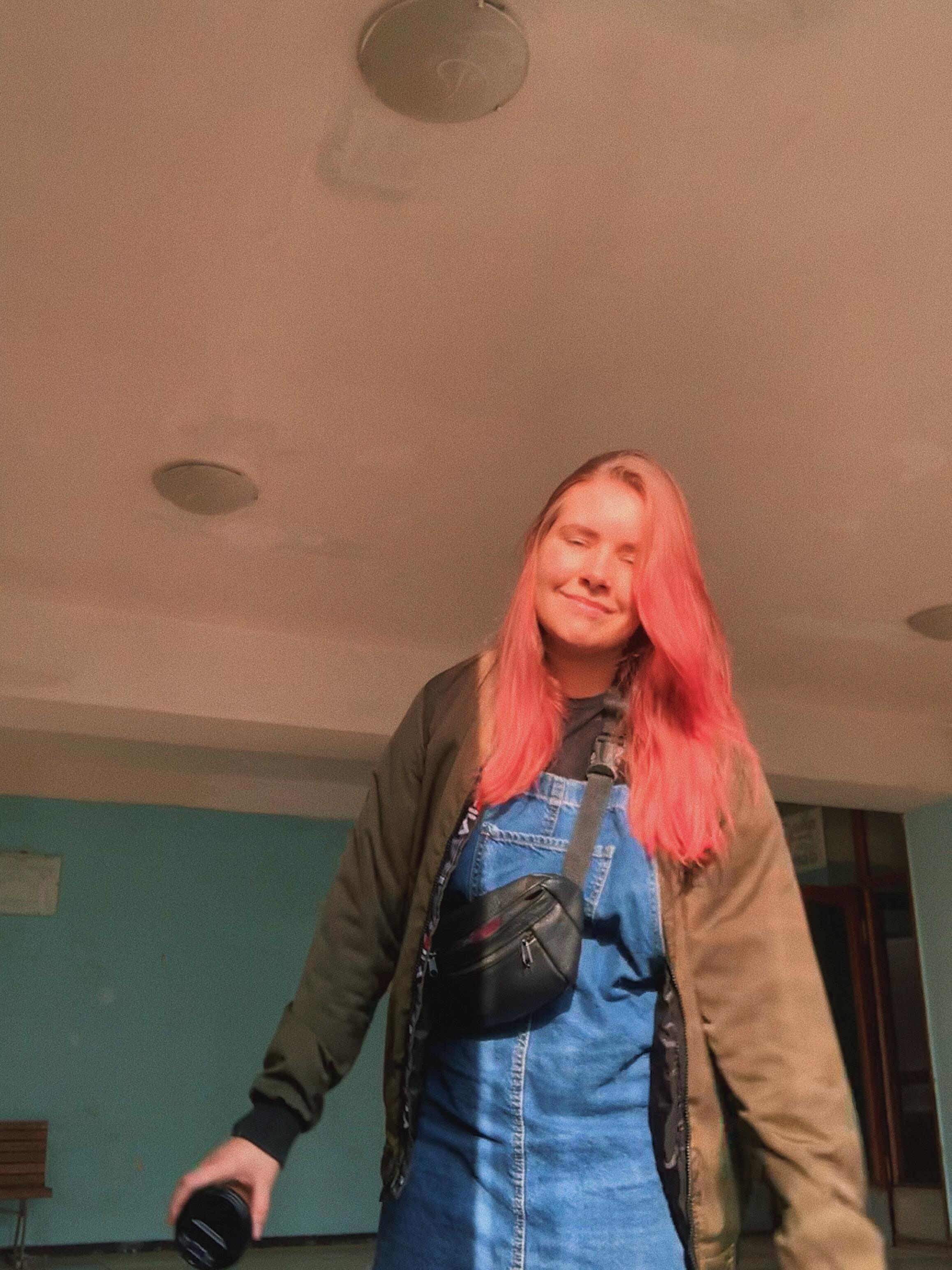 Всем привет! Меня зовут Влада