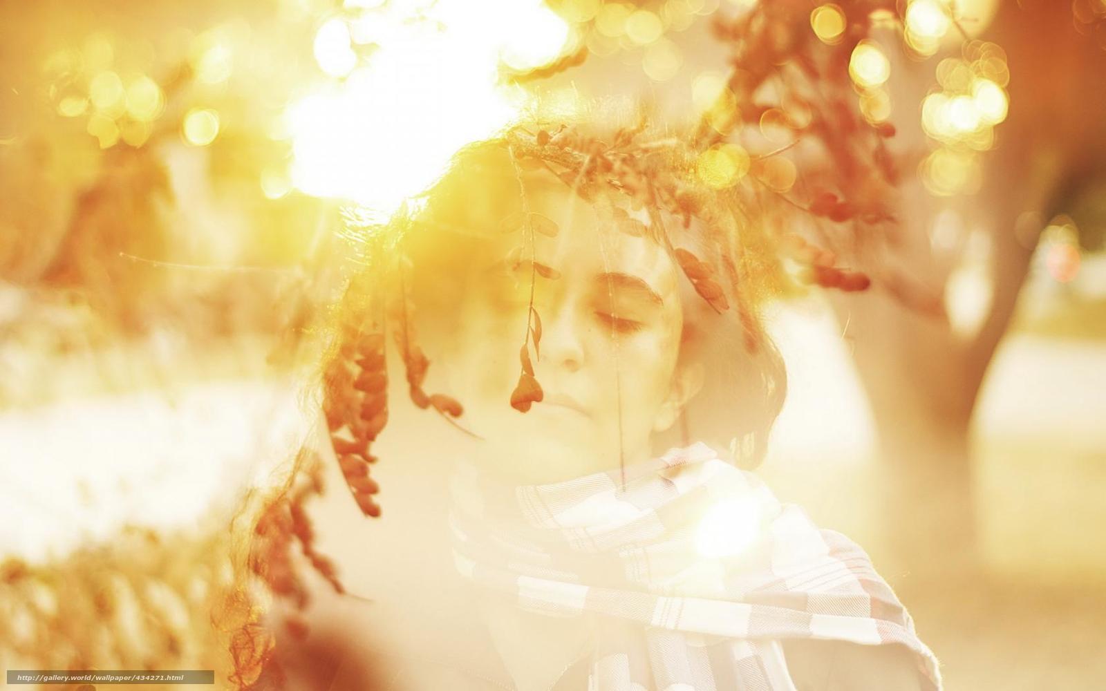 Светлый свет слушать. Внутренний свет. Лицо девушки в солнечных лучах. Внутренний свет человека. Счастье свет осень.