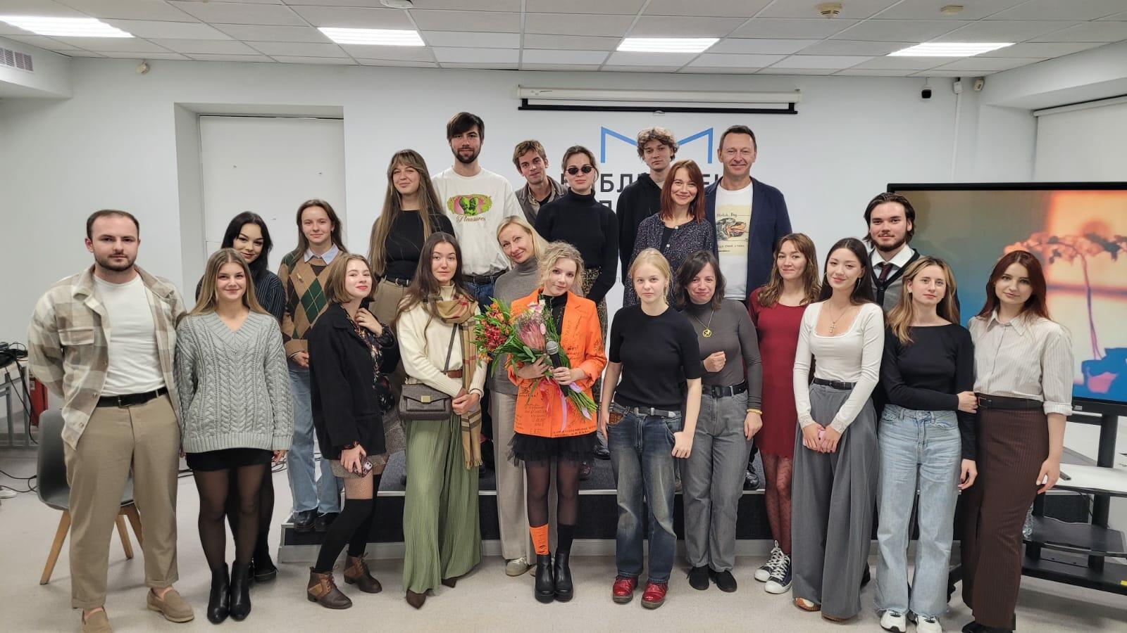 НЕмосковское: летние рассказы и стихи Анны К