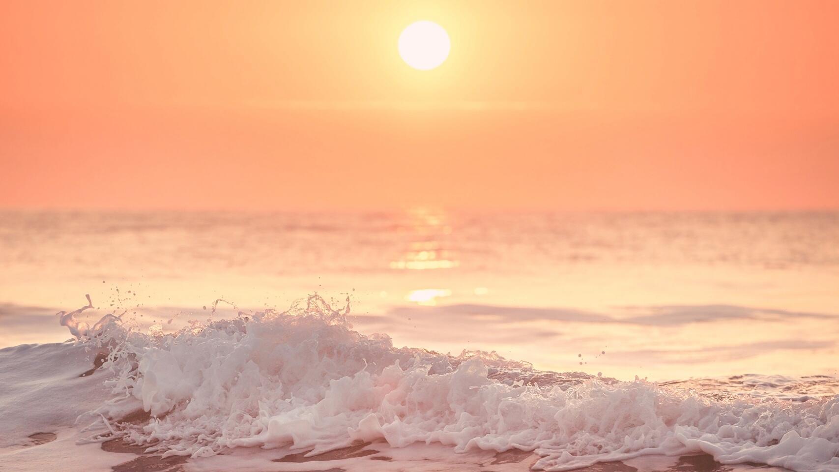 Встреча заката на пляже