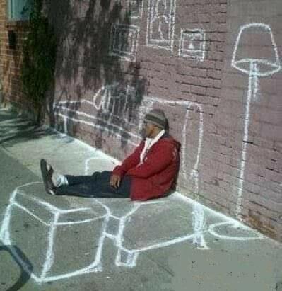 Человек для мебели или... Вдогонку теме осенне-зимнего "Межсезонья—2020"