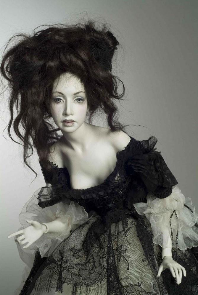 СУДЬБА МАНЕКЕНА.