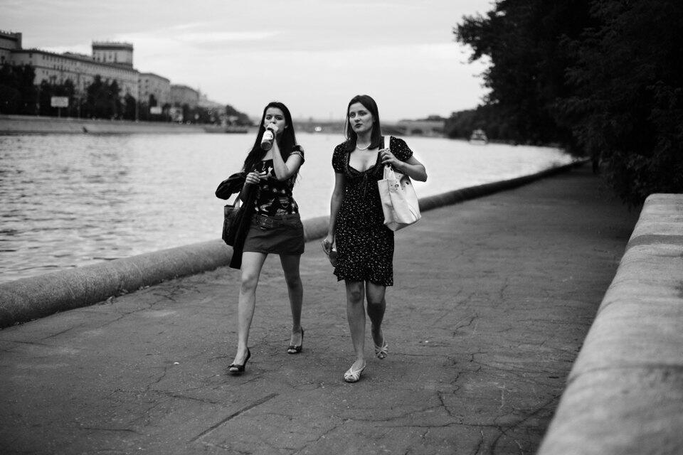 О, ЮНЫЕ ПРЕЛЕСТНИЦЫ...