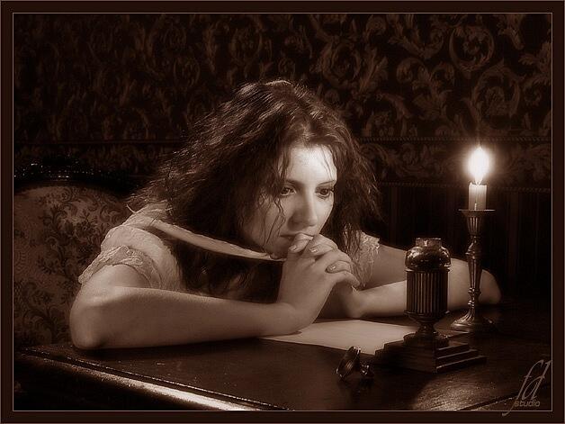 01280 Рука поэтессы и её Муза