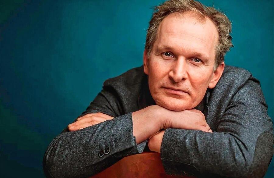 Храню тебя любя...