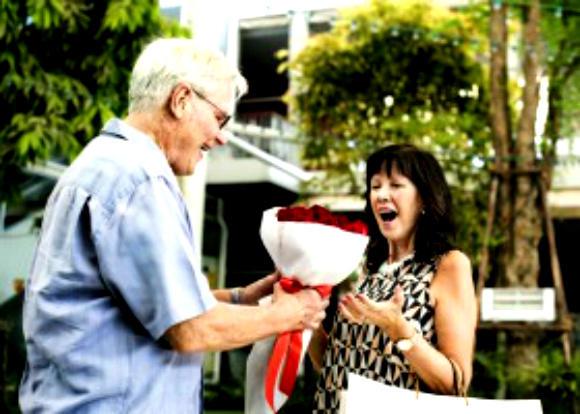 Полоска света...