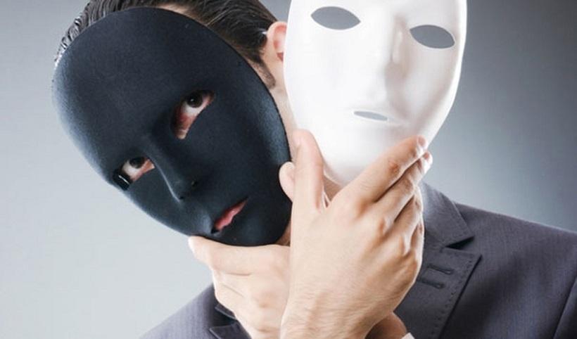 На уровне бреда ( навеяло после просмотра очередного рэп Батла)))