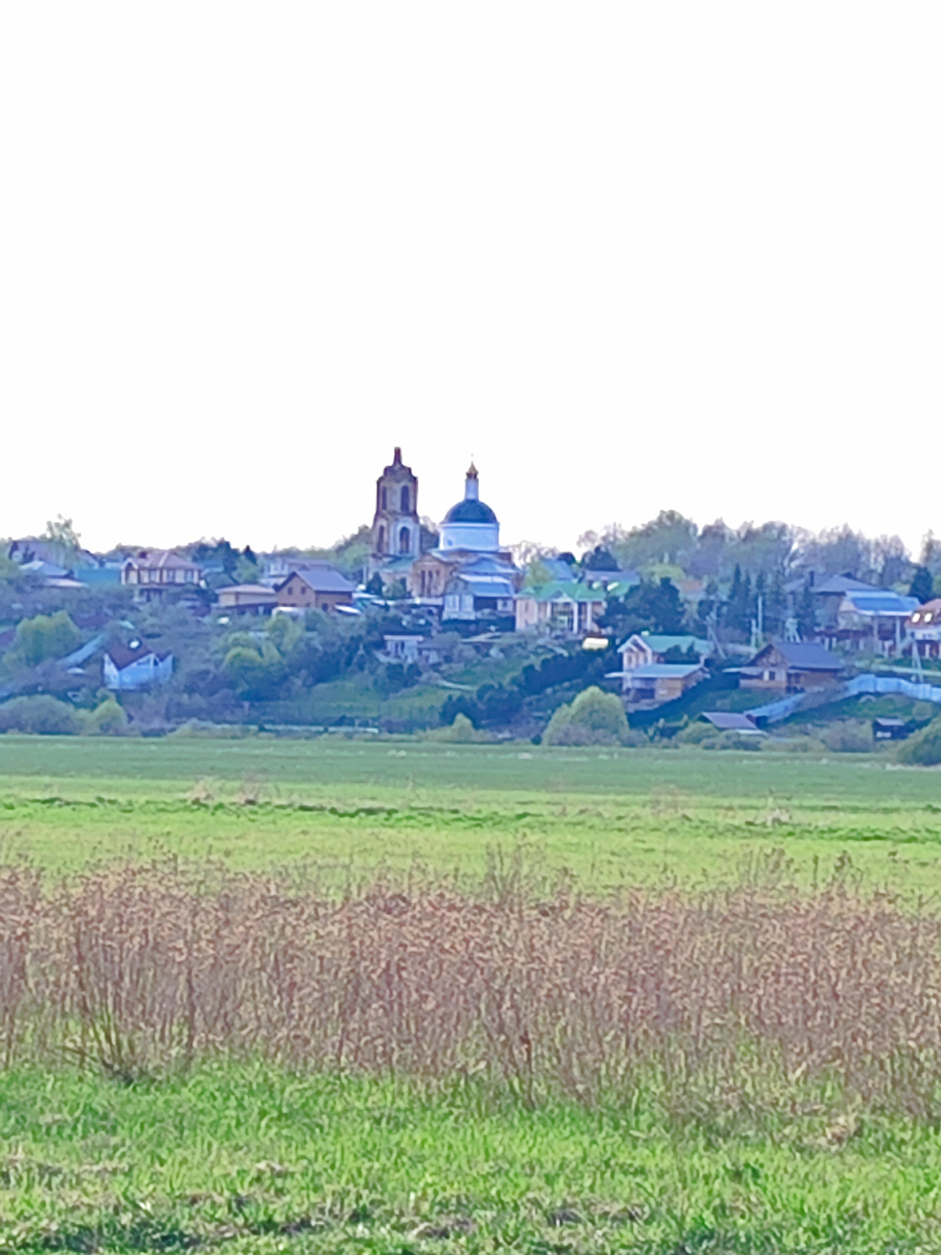 Долина с поймою "Нерли" лежит как вечности страница