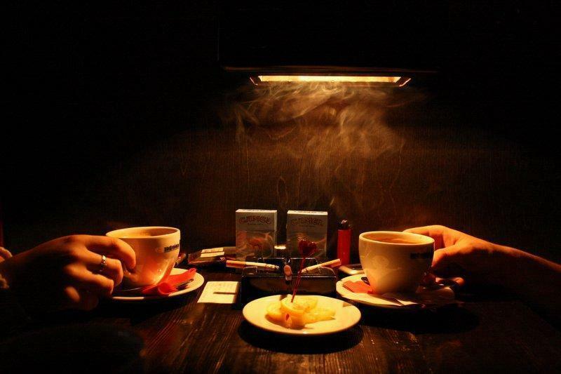 Далеко, пока что, до апреля