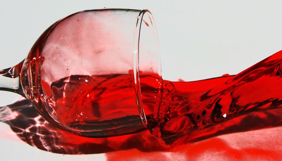 ТЕРПКОСТЬ  КРАСНОГО  ВИНА - Л Г