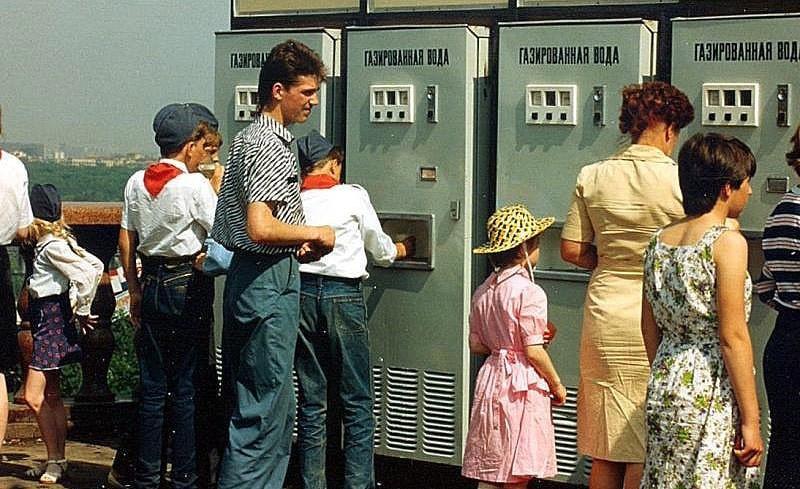 ​ Да, наше детство было сладким