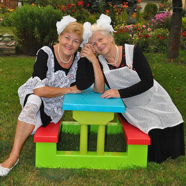 Одноклассниц-Ы в хоровод!