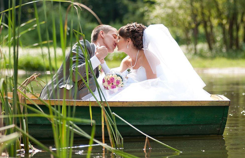 Молодожёны