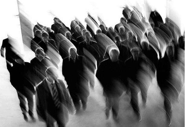 БЛЕДНЫЕ  ТЕНИ