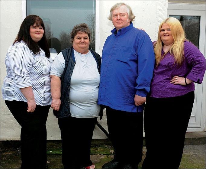 ДОБАВЛЯЕТ ШТРИХ