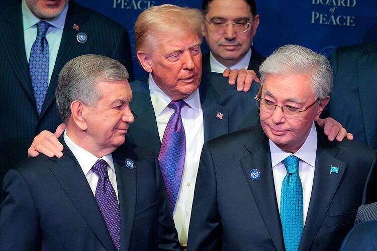 "Бригада" восстановителей Газы