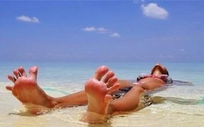 Солнце яро сушит землю.