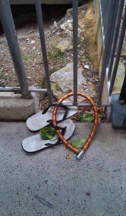 ХИТРОЕ УСТРОЙСТВО