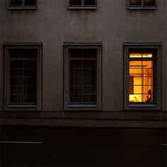 Свет в окне