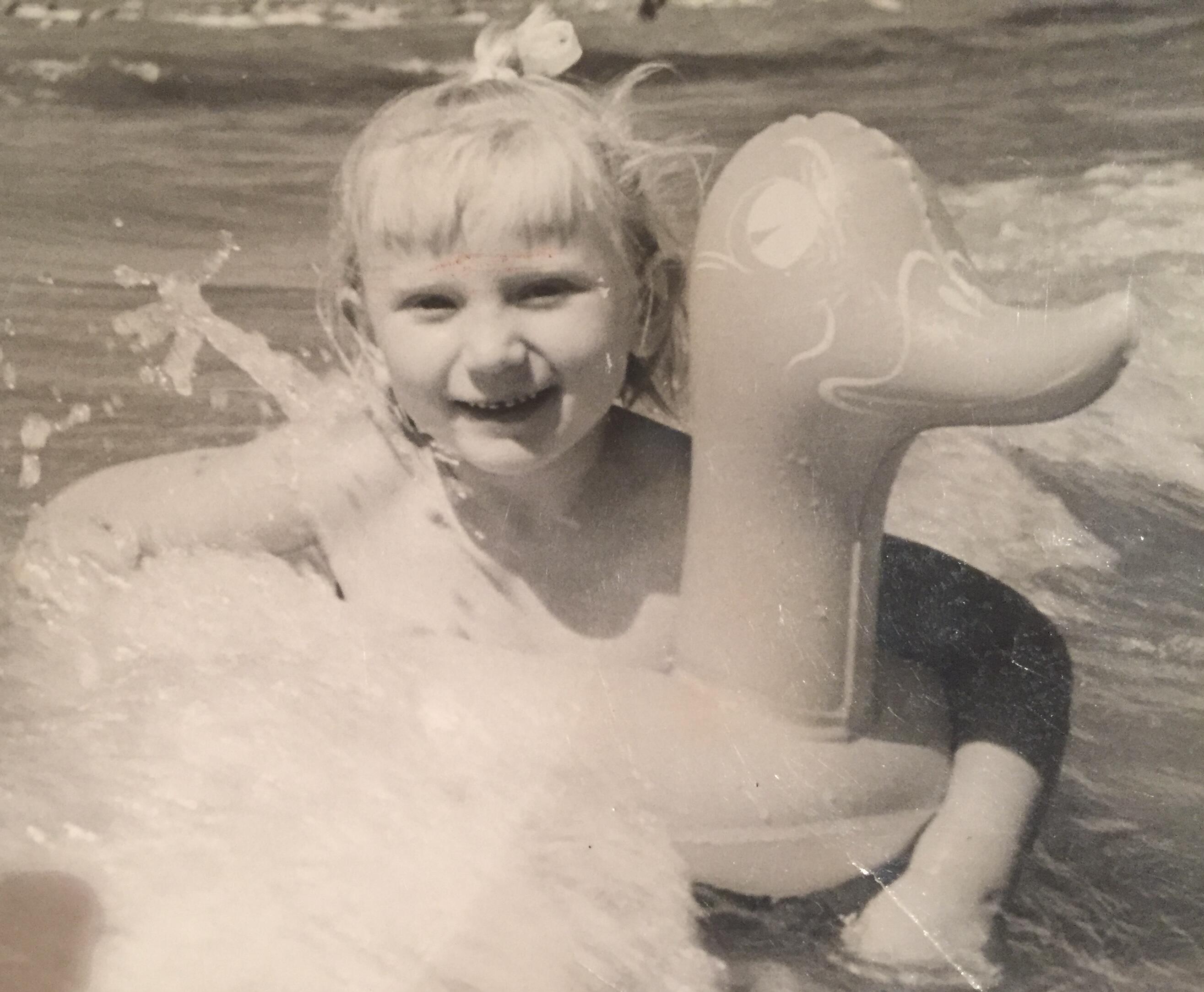 А поезд шёл на юг