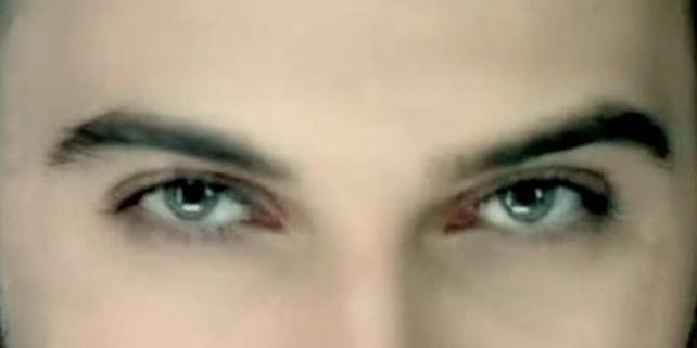 Взгляд зелёных глаз