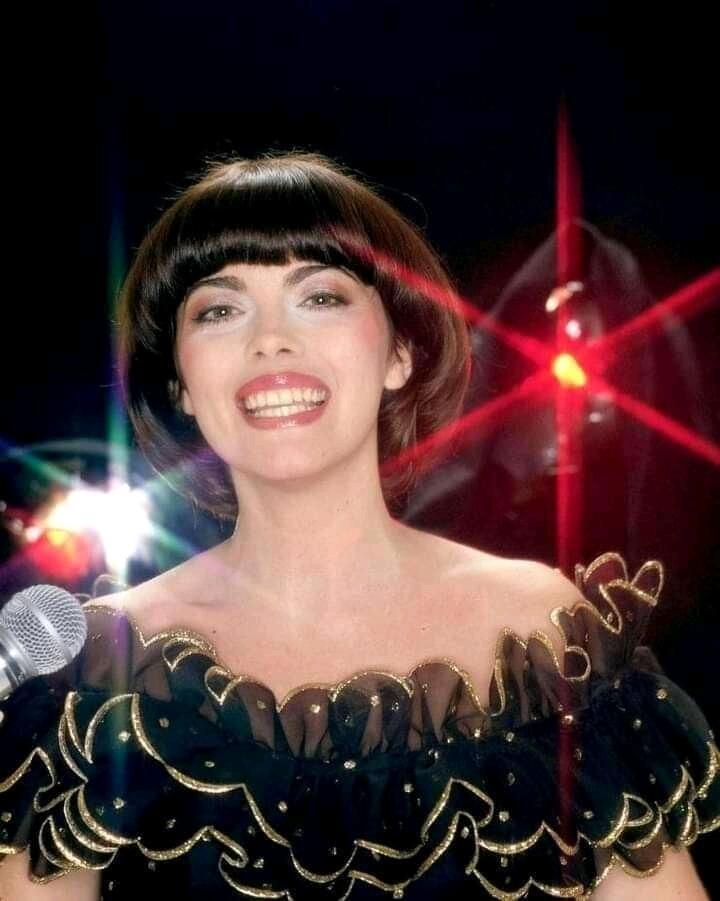 Голос покоривший сердце...Любимой певице Мирей Матье!!!