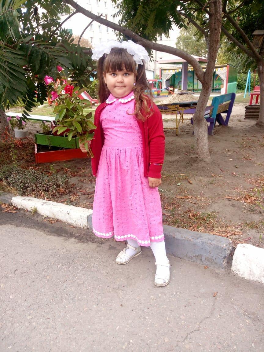 ВНУЧКЕ ШЕСТЬ