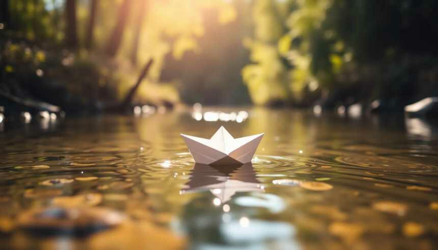 Кораблик бумажный