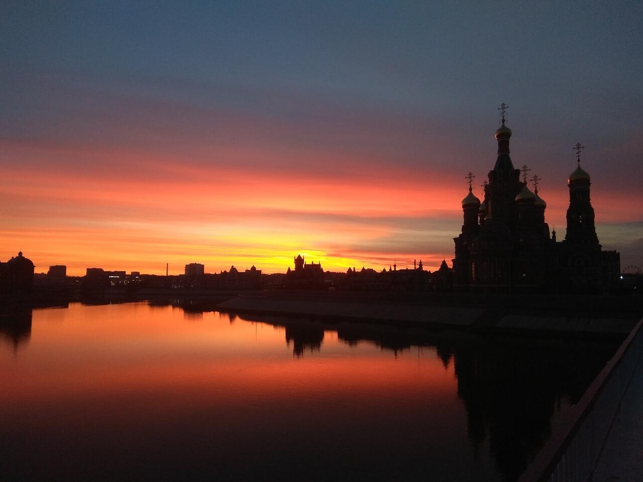 "Не отступает" (18.11.2020)