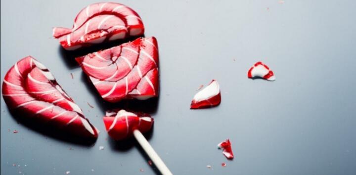 Умерла Любовь..