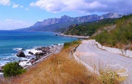 СНОВА  ВИЖУ  МОРСКИЕ  ПРОСТОРЫ...  ПОЁТ  Э.  СТРУСБЕРГ