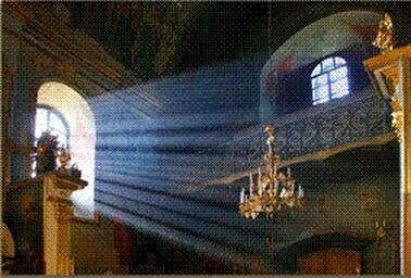 Луч в церковном окне