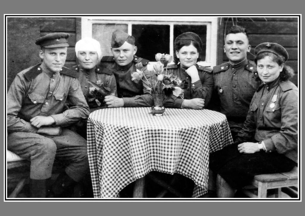 СТАРЫЙ СНИМОК