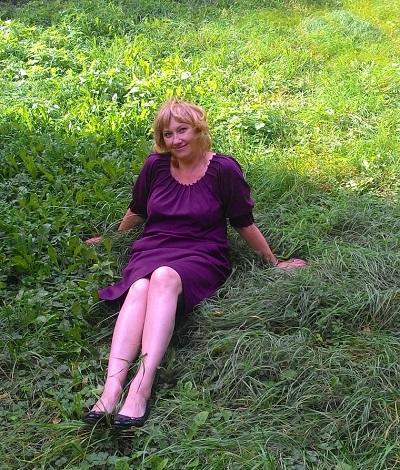 Я В ТЁМНОМ КАМЕННОМ ЗАСТЕНКЕ