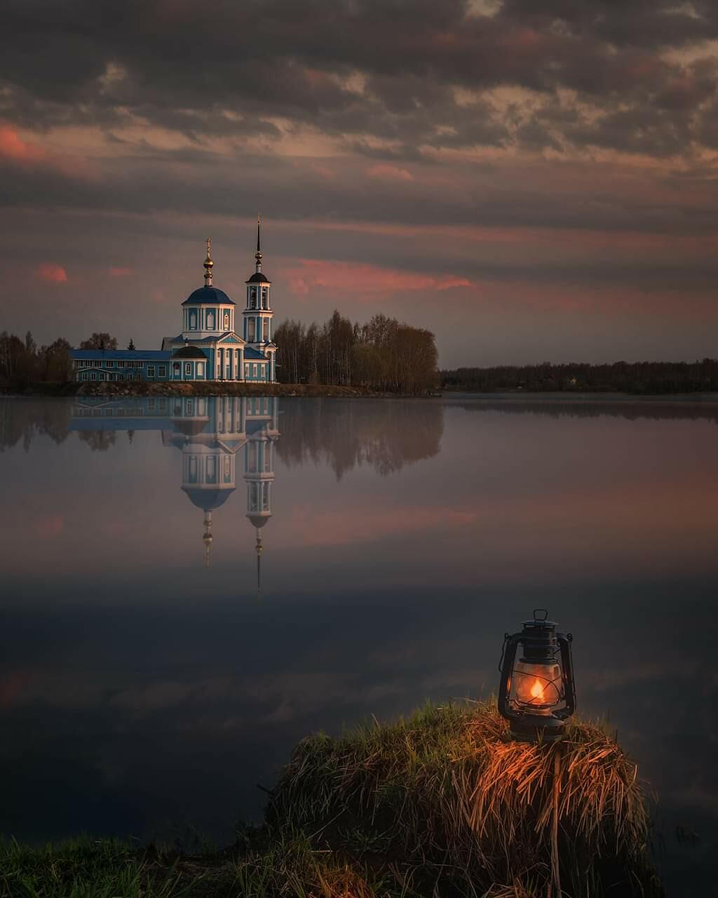 Изменились мы давно