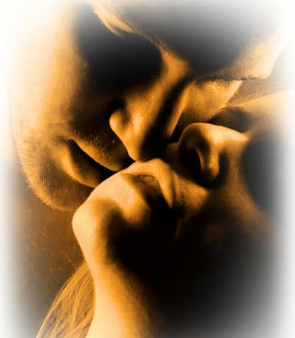 По лезвию ножа