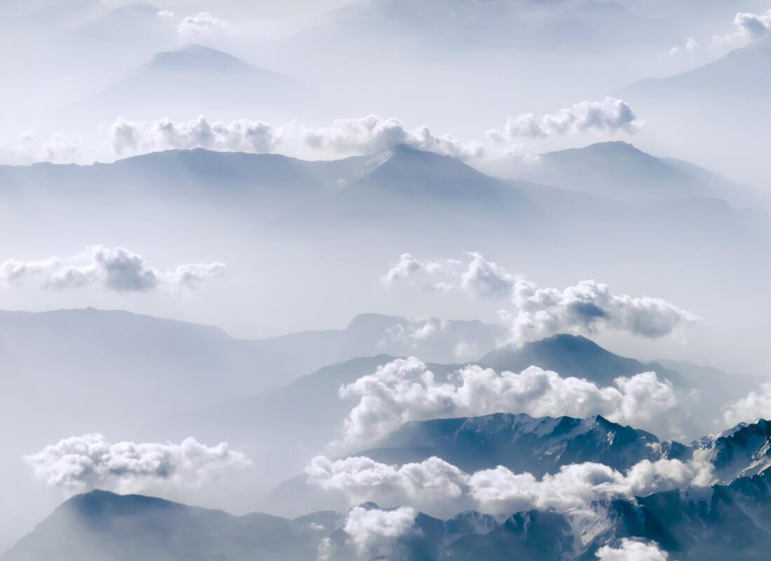 Ответ поэту - VESTA - ОБЛАКА СЕГОДНЯ КАРАВАННЫЕ