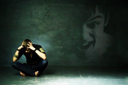 Чужой голос