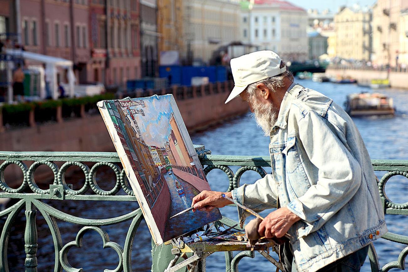 Художники на Невском в Санкт-Петербурге