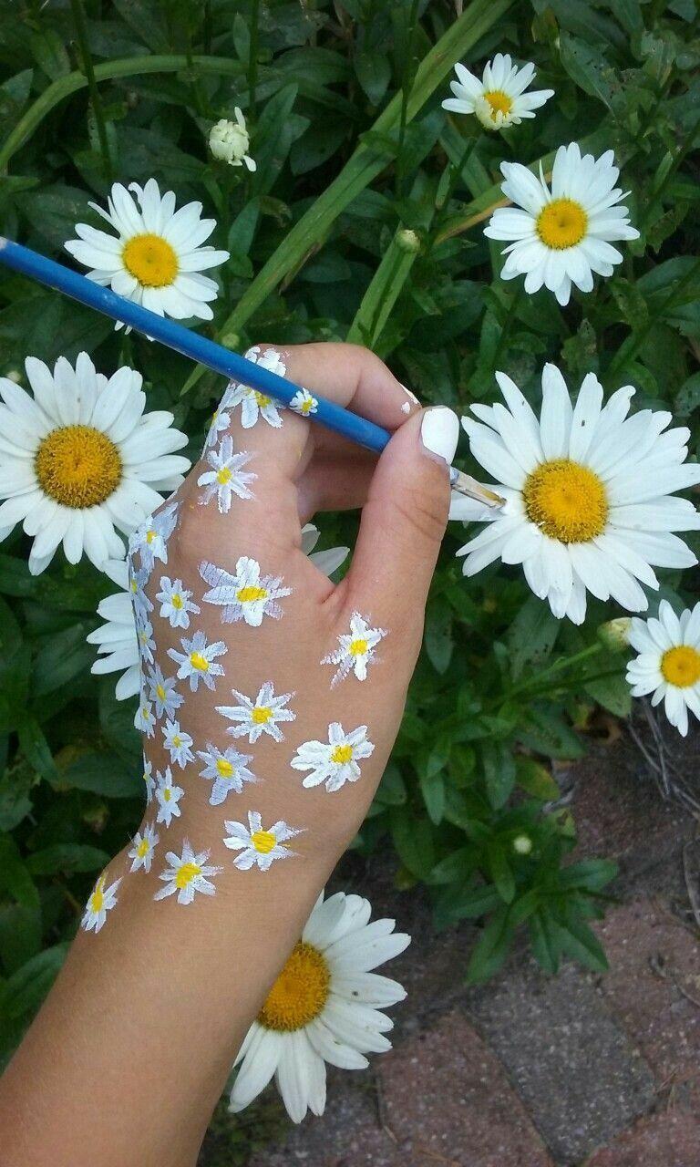 ЦВЕТЫ, ПОГИБШИЕ ДО СМЕРТИ, Вики