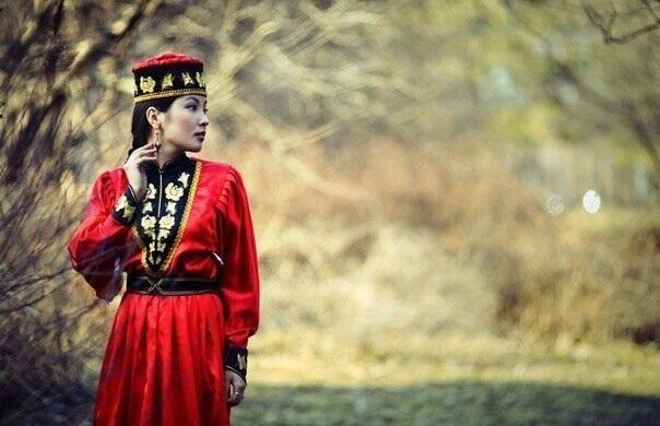 Как признаться тебе, темноте тайных глаз!..