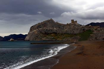 Потемнело небо