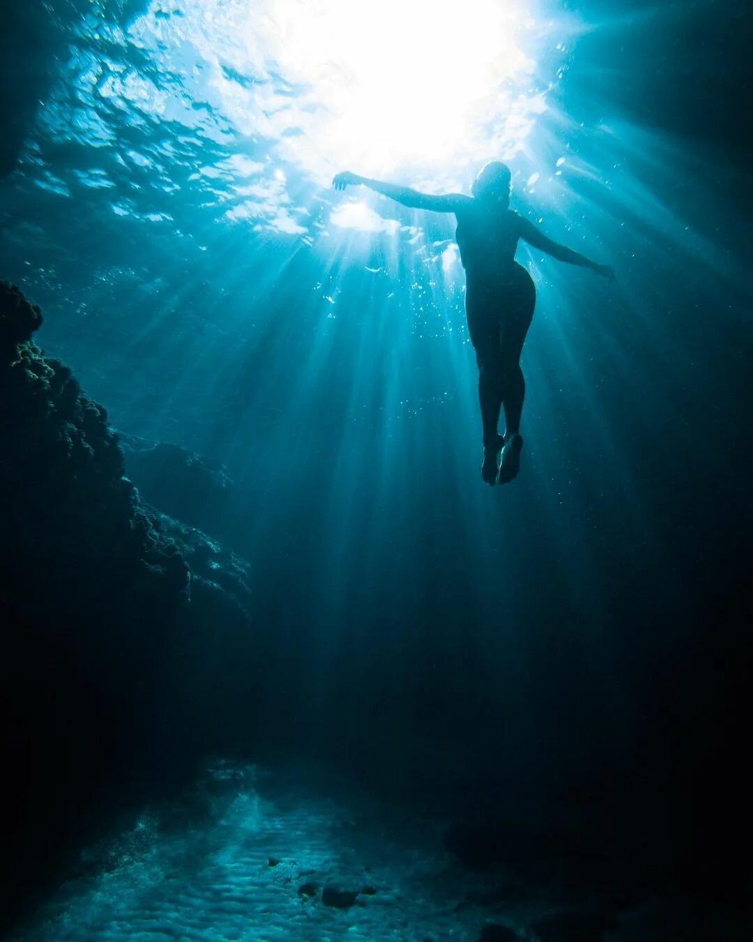 (ОТВЕТ-ЭКСПРОМТ)  А В РЕАЛЕ, НЕ ТАК-ТО ПРОСТО...