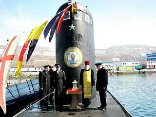 С днём подводника