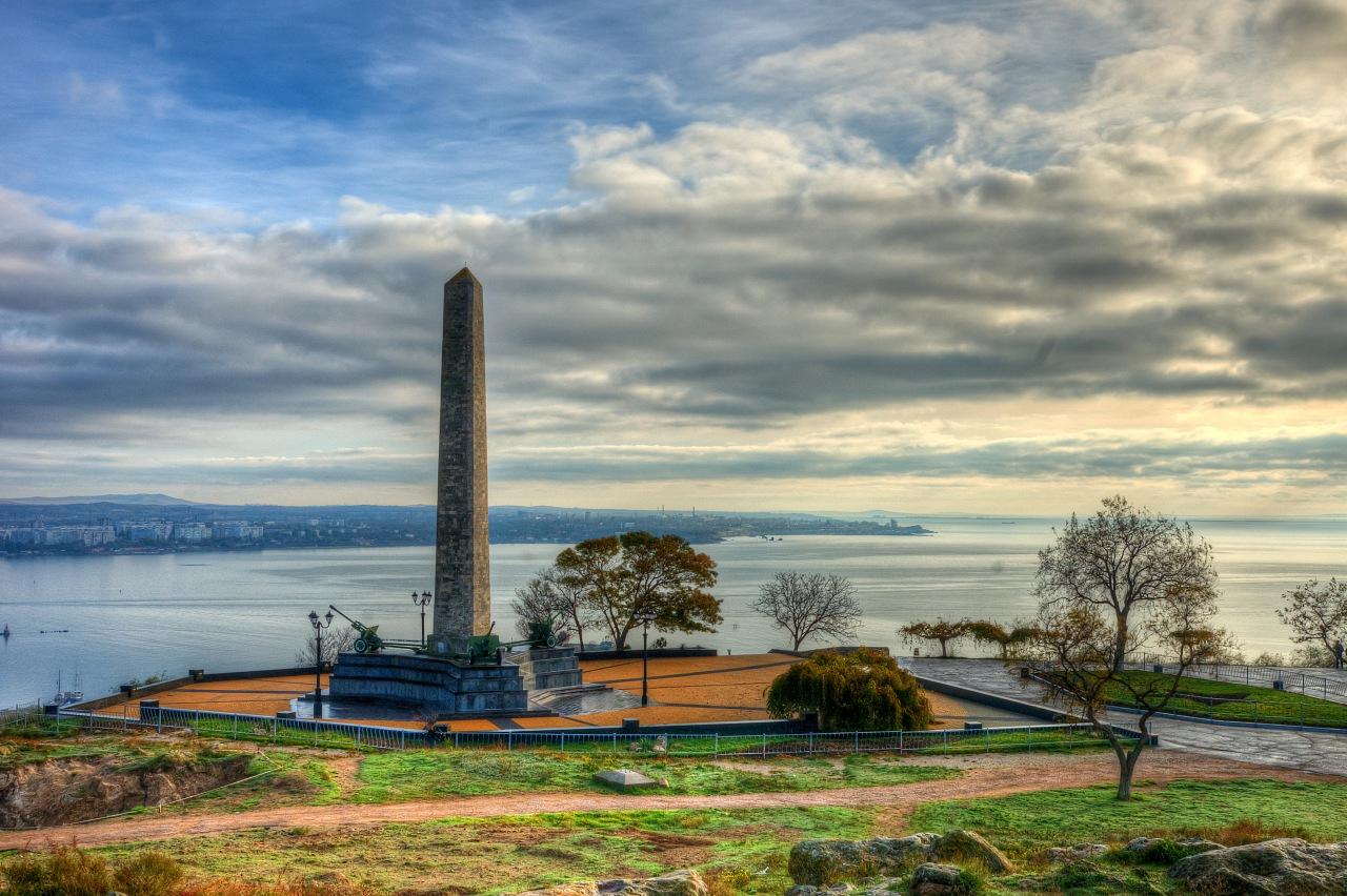 РАССТАВАНИЯ И ВСТРЕЧИ