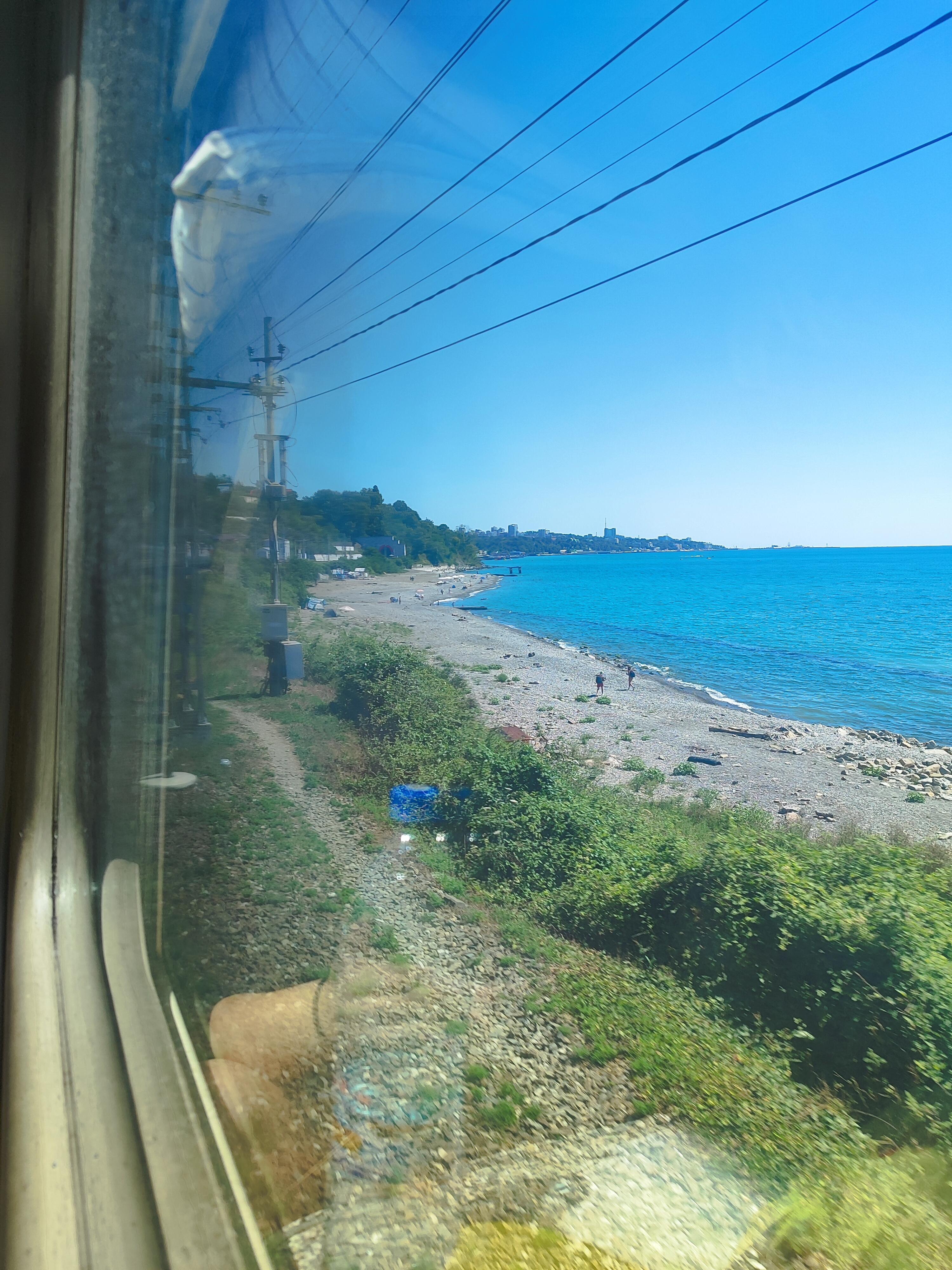 Из окна поезда