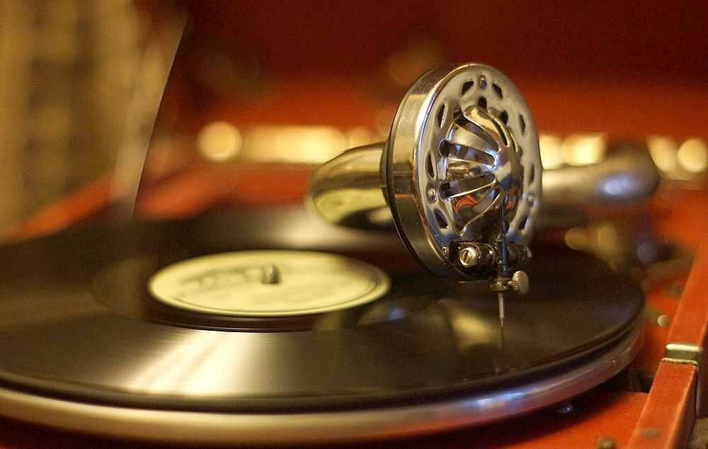 НАДПИСЬ НА ДОСКЕ