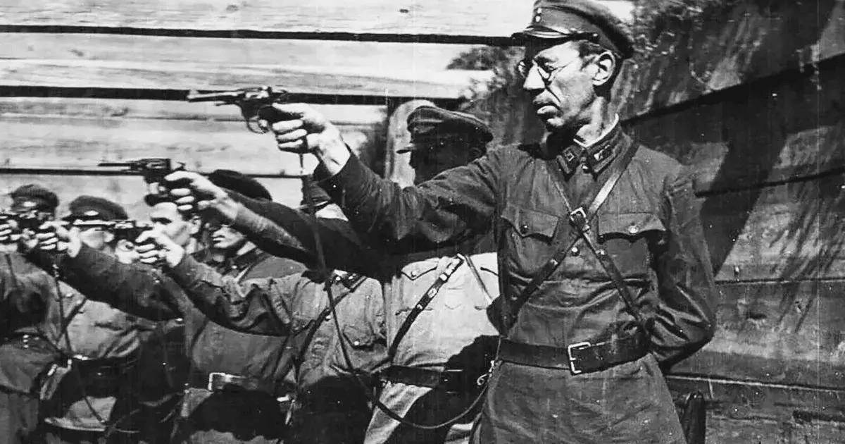 Палачи и жертвы